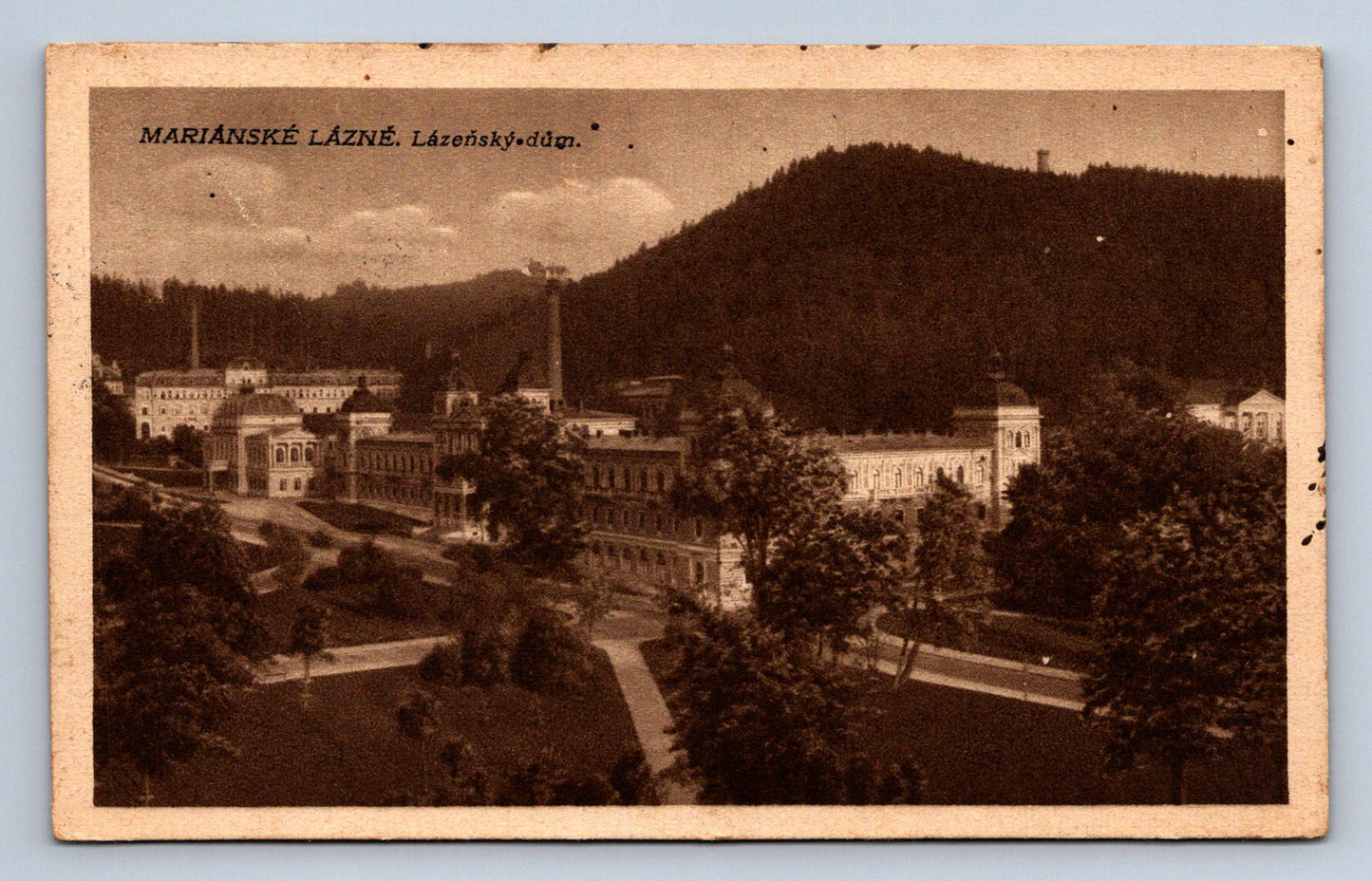 Pohlednice Mariánské lázně Lázeňský dům (JN2016)