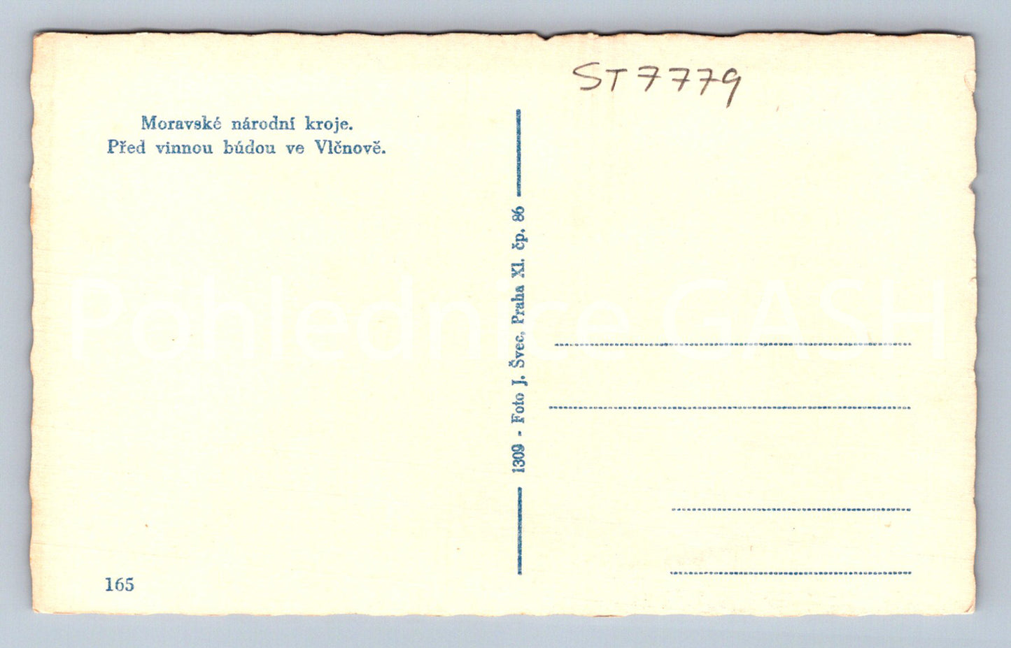 Postcard MORAVIAN NATIONAL COSTUMES (ST7779)
