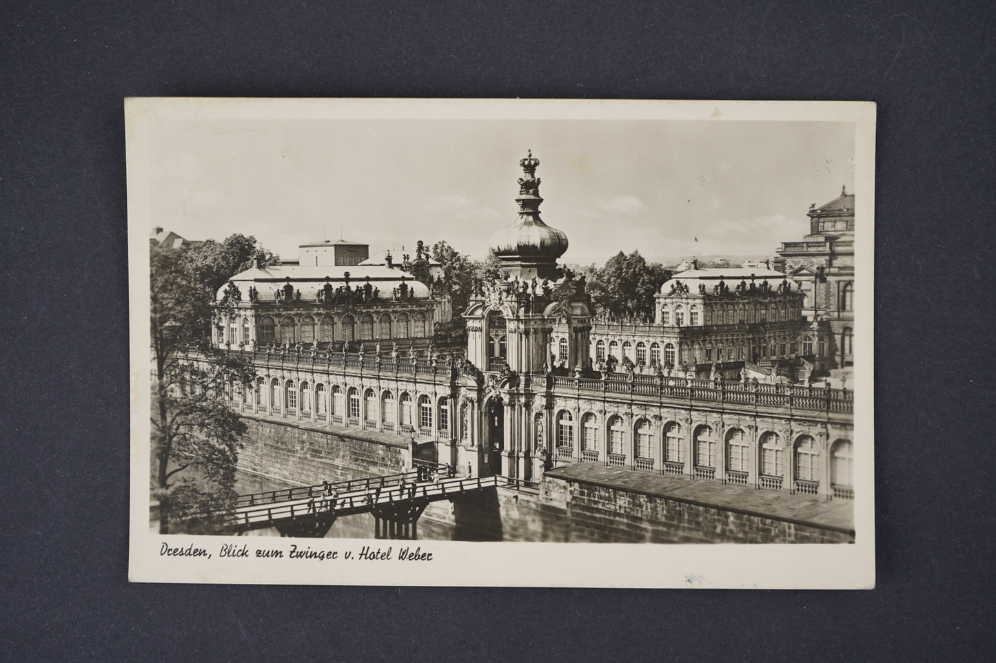 Pohlednice Dresden Blick zum zwinger v. Hotel Weber