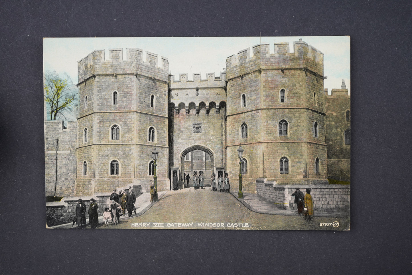 Pohlednice HENRYY VIII GATEWAY WINDSOR CASTLE (x5802)