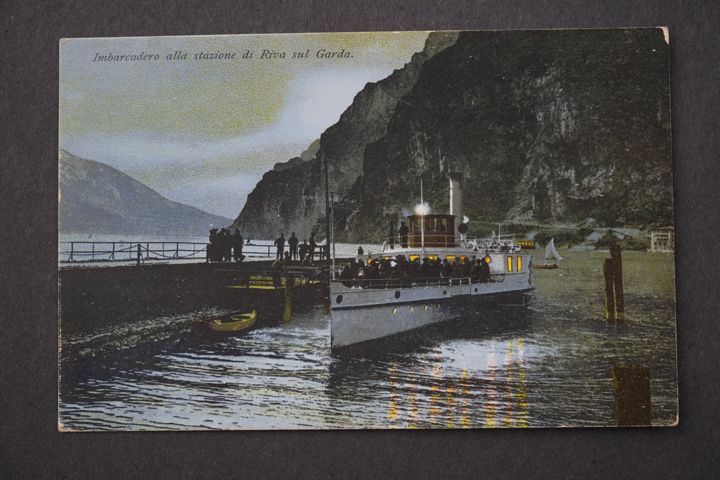 Pohlednice PARNÍK IMBARCADERO ALLA STAZIONE DI RIVA SUL GARDA x9097
