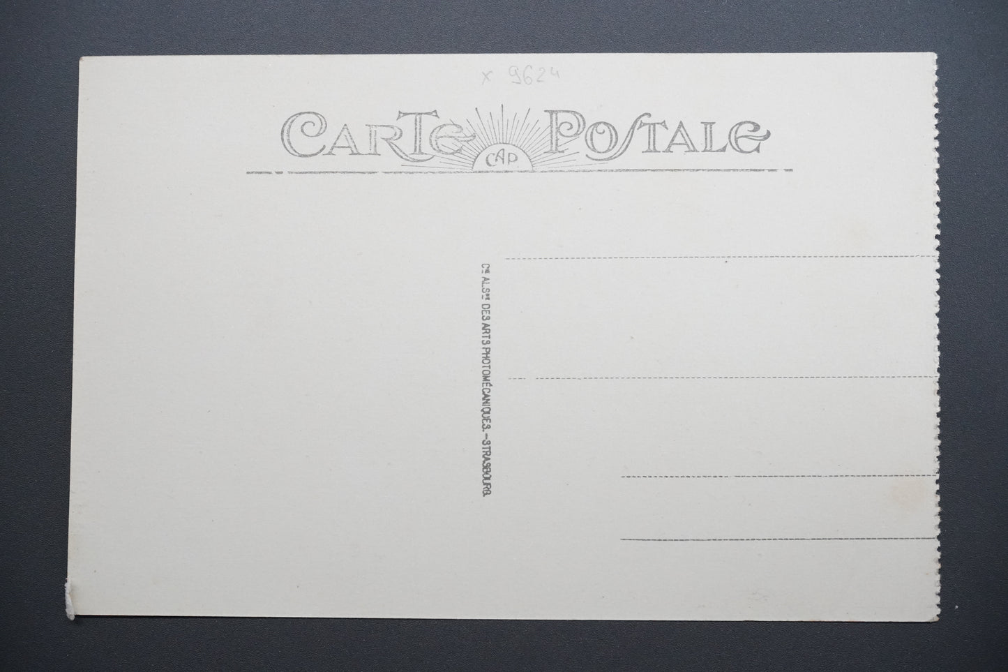 Pohlednice 35 CALAIS - La Rue de la Citadelle et le Beffroi (x9624)