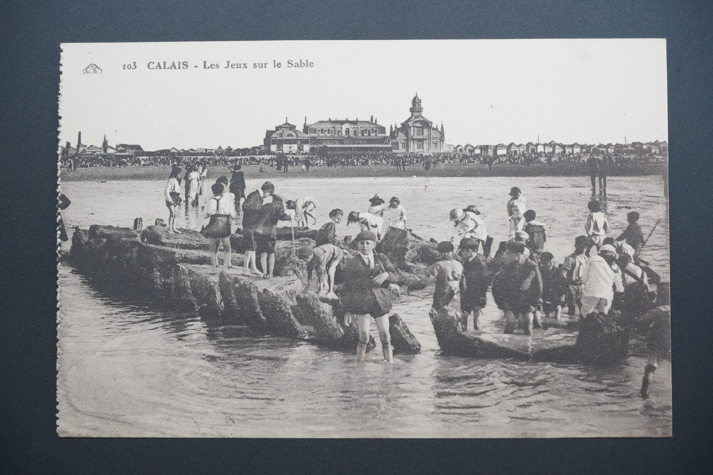 Pohlednice 103 CALLAIS - Les Jeux sur le Sable (x9635)