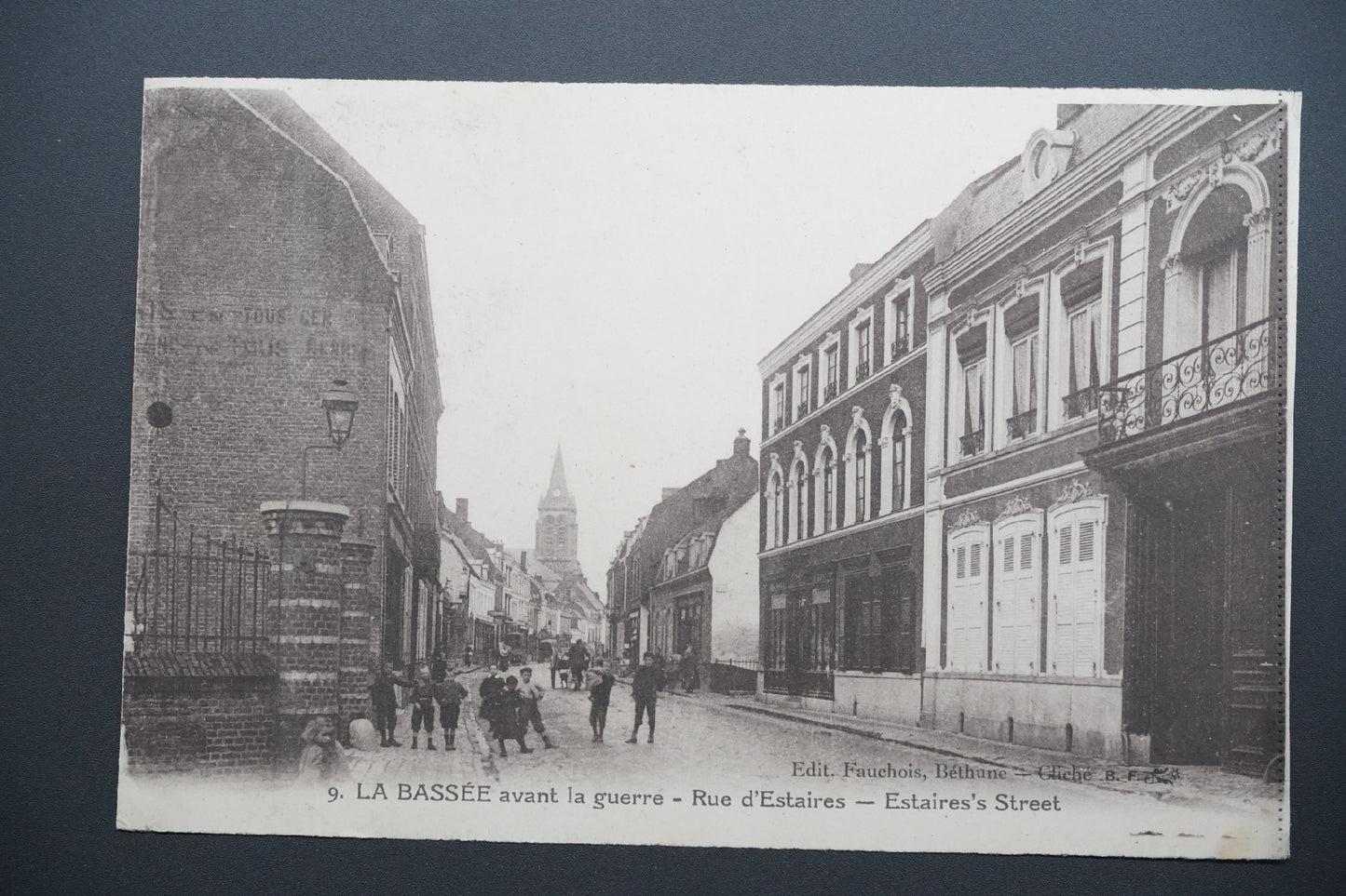 Pohlednice La Bassée – Rue d'Estaires před válkou (x9733)