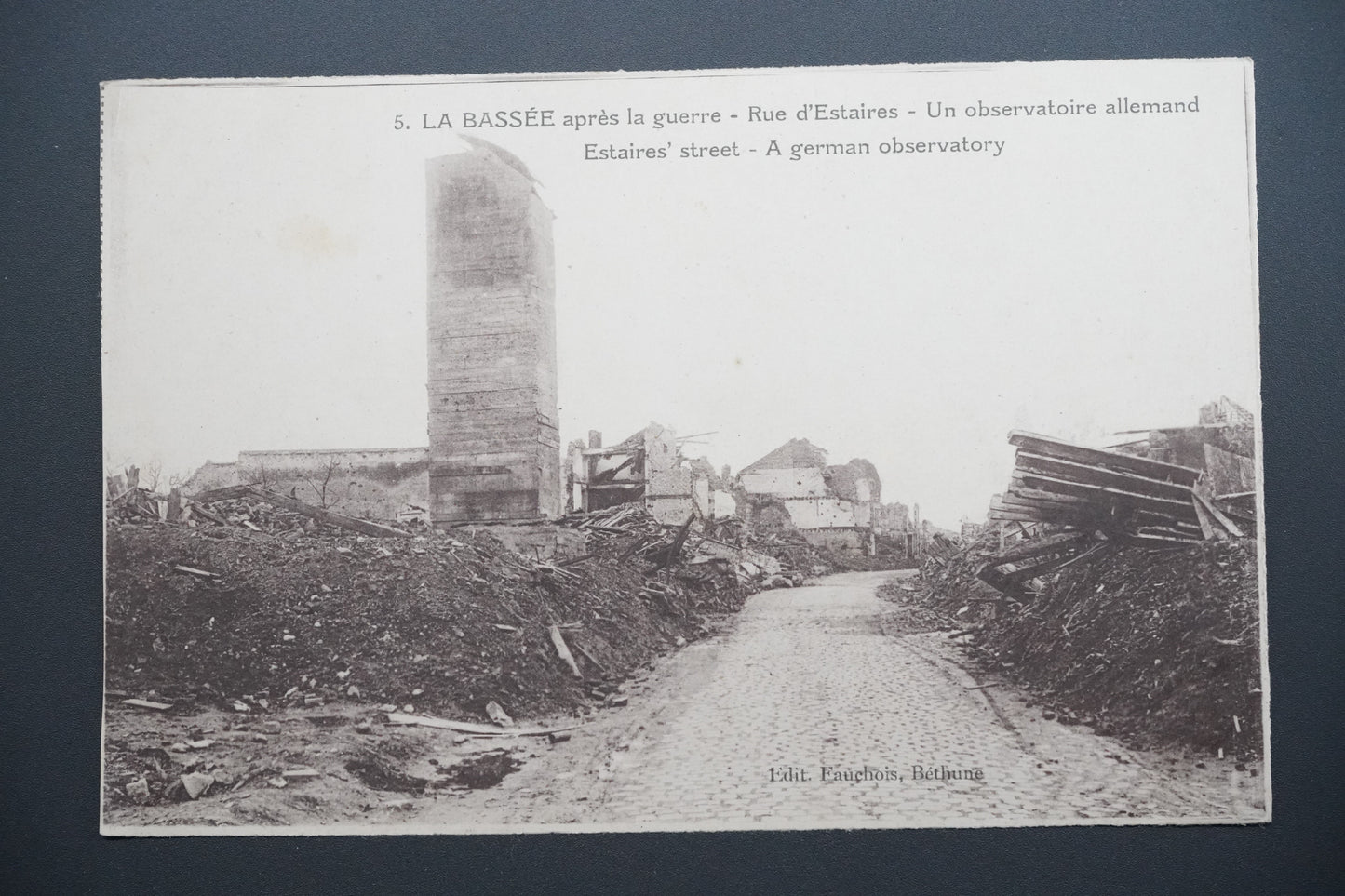Pohlednice La Bassée – ul. d'Estaires, něm. pozorovatelna (x9734)