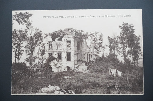Pohlednice Vendin-le-Vieil – zámek po válce (x9741)