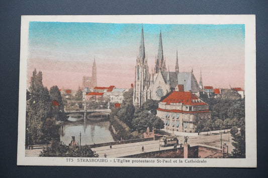 Pohlednice Štrasburk – protest. kostel St-Paul a katedrála (x9806)