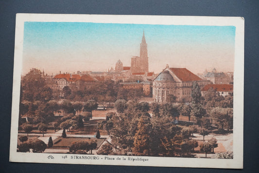 Pohlednice Štrasburk – náměstí Republiky (x9807)