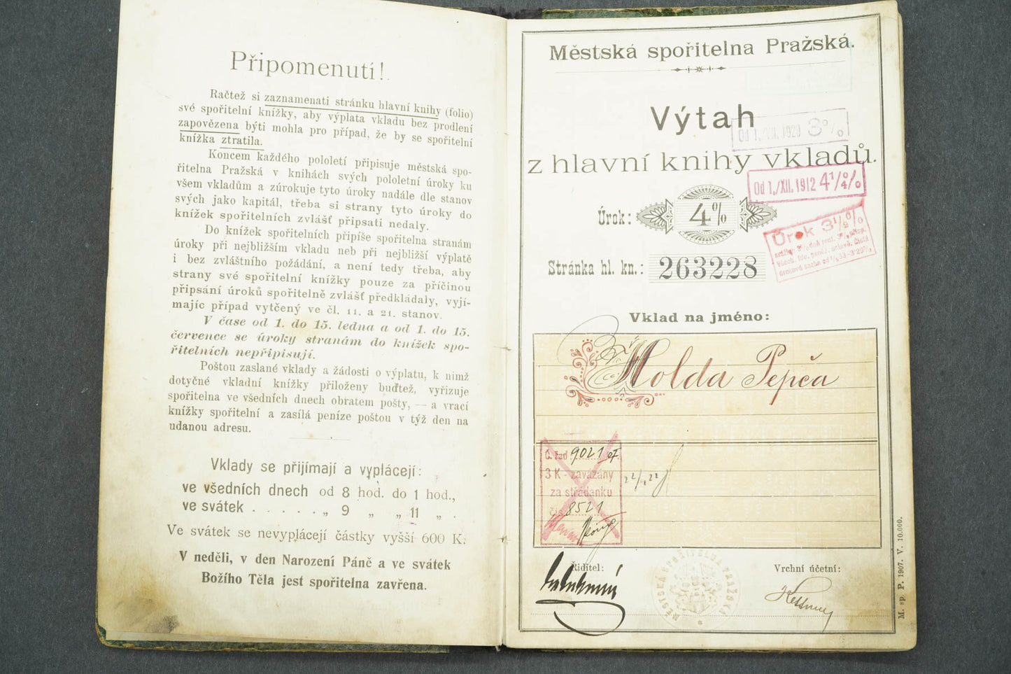 VKLADNÍ KNÍŽKA MĚSTSKÉ SPOŘITELNY PRAŽSKÉ (x14967)