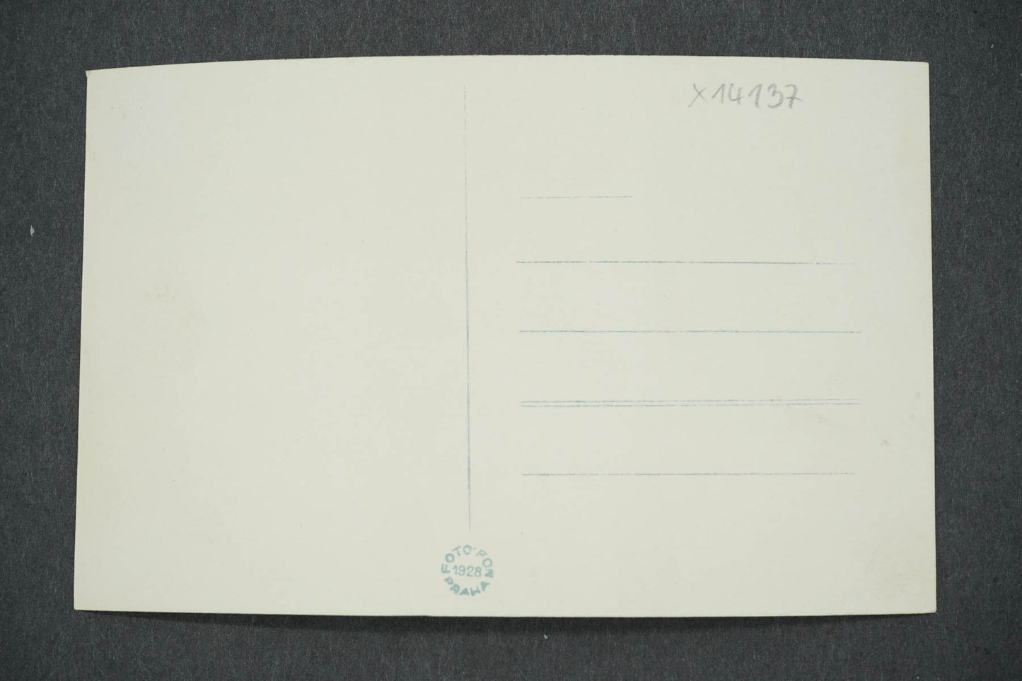 Postcard JINDŘ. HRADEC CASTLE CHAPEL OF PERCHTA FROM ROŽMBERK (x14137)