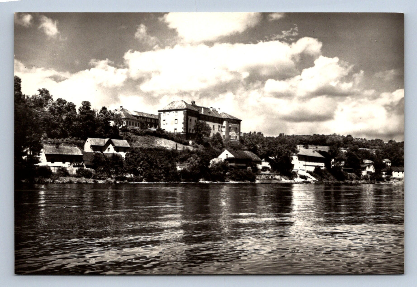 Pohlednice Nelahozeves- rodiště A.Dvořáka (JN564)