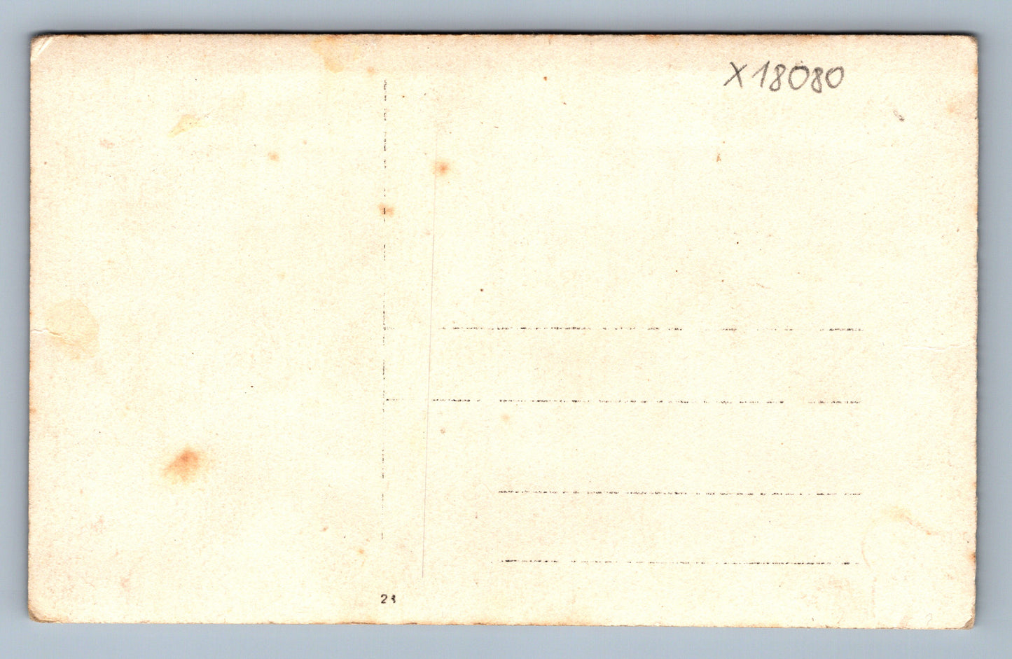 Pohlednice ŽENA V KROJI (x18080)