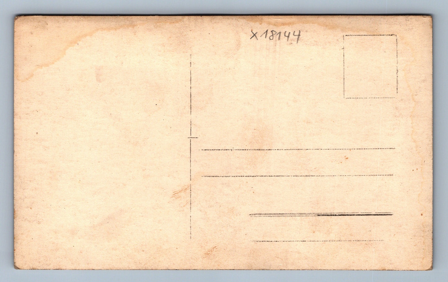 Pohlednice ŽENY S KLOBOUKY (x18144)