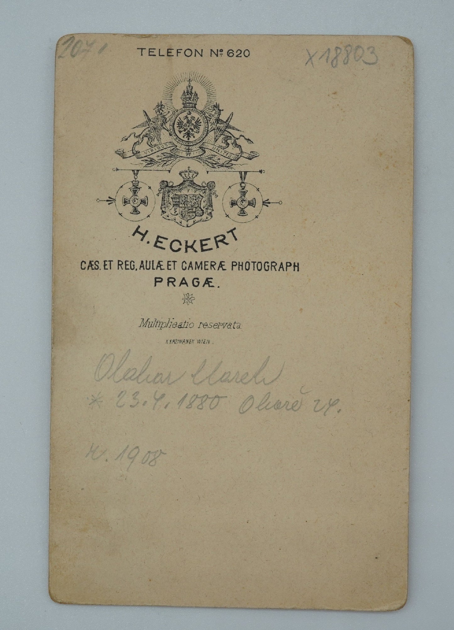 Photo MAN WITH A MUSTACHE H.ECKERT (x18803)