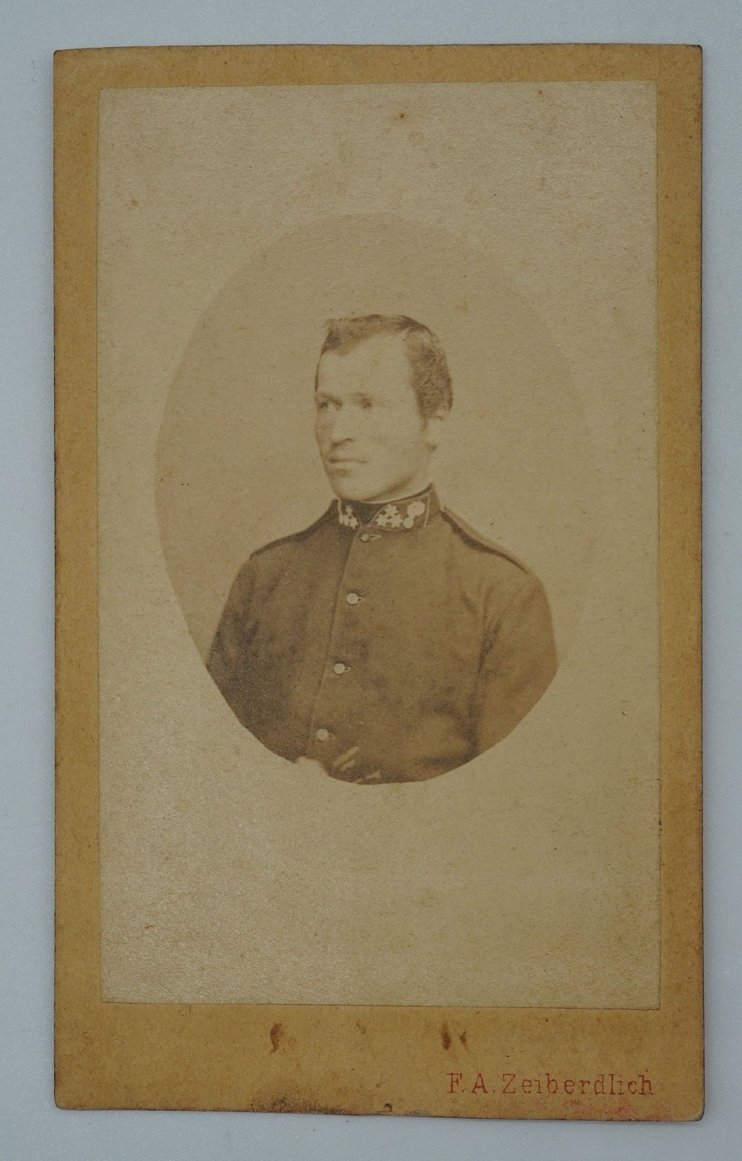 Fotografie MUŽ V OBLEKU F.A.ZEIBERDICH (x18815)