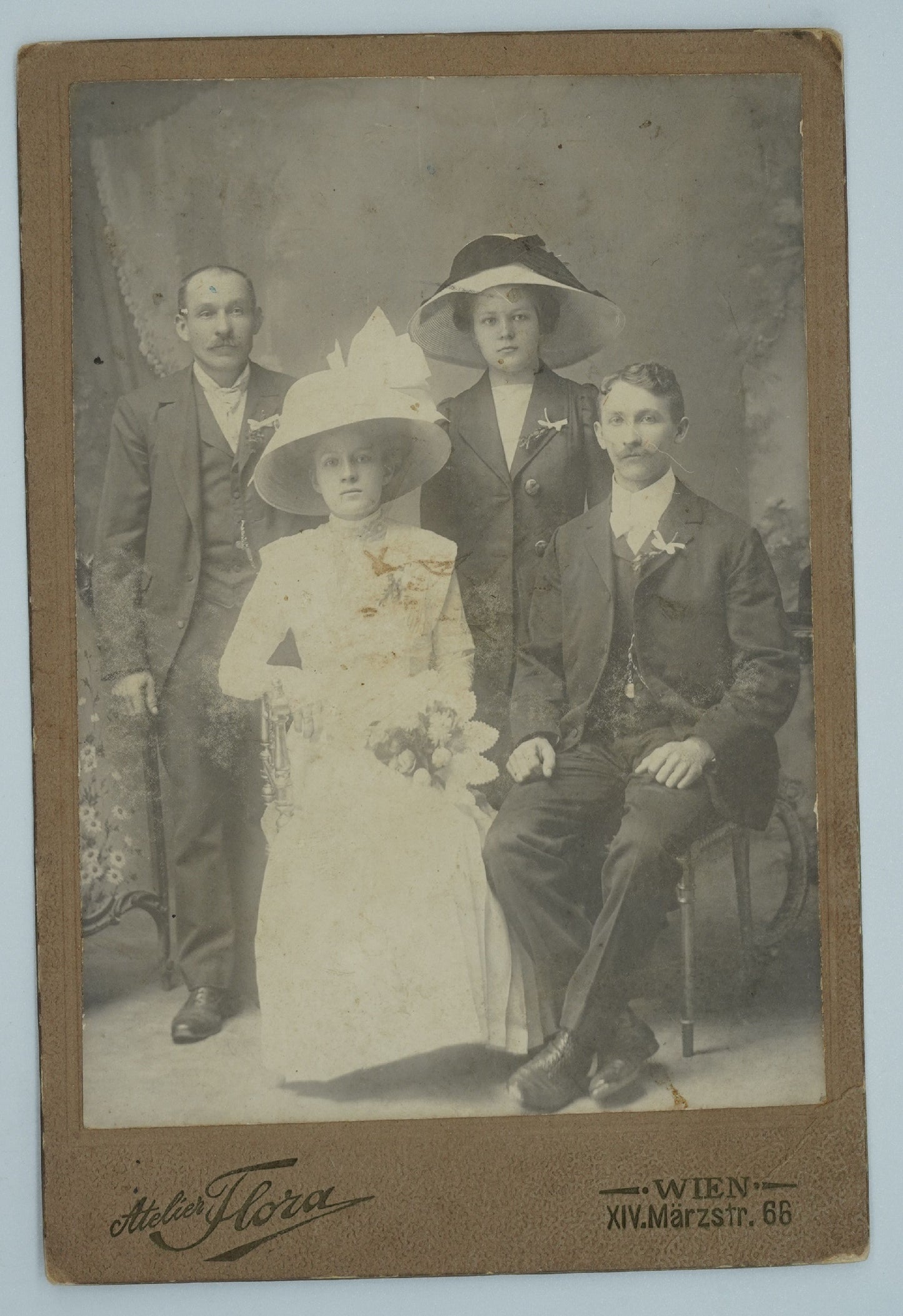 Fotografie SVATBA ATELIER FLORA VÍDEŇ (x18889)