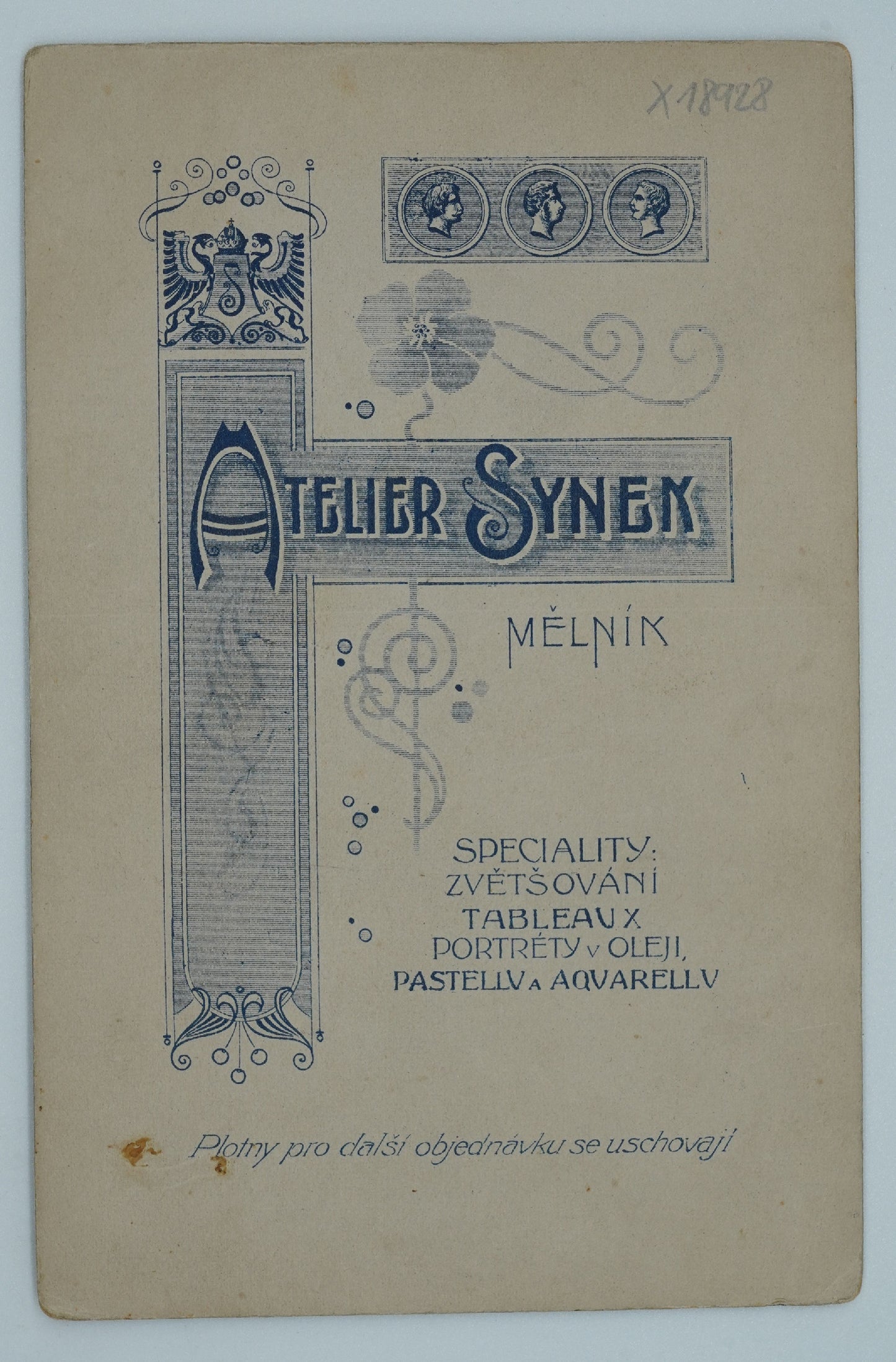 Fotografie DÍVKA V BÍLÉM J. B. SYNEK MĚLNÍK (x18928)