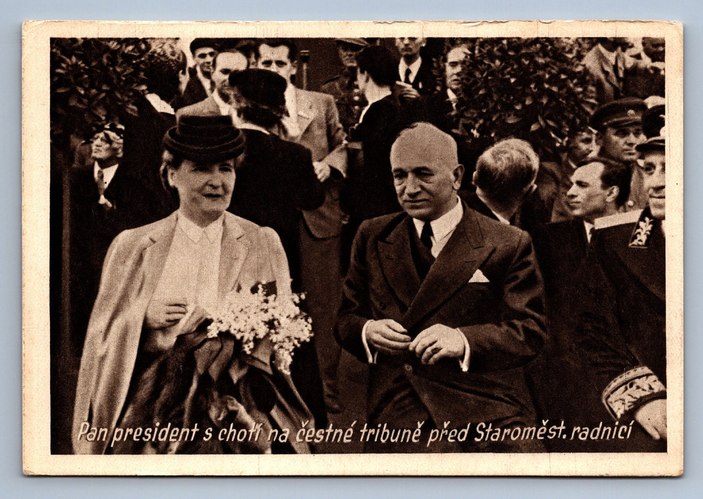 Pohlednice PRESIDENT EDVARD BENEŠ S CHOTÍ (x19137)