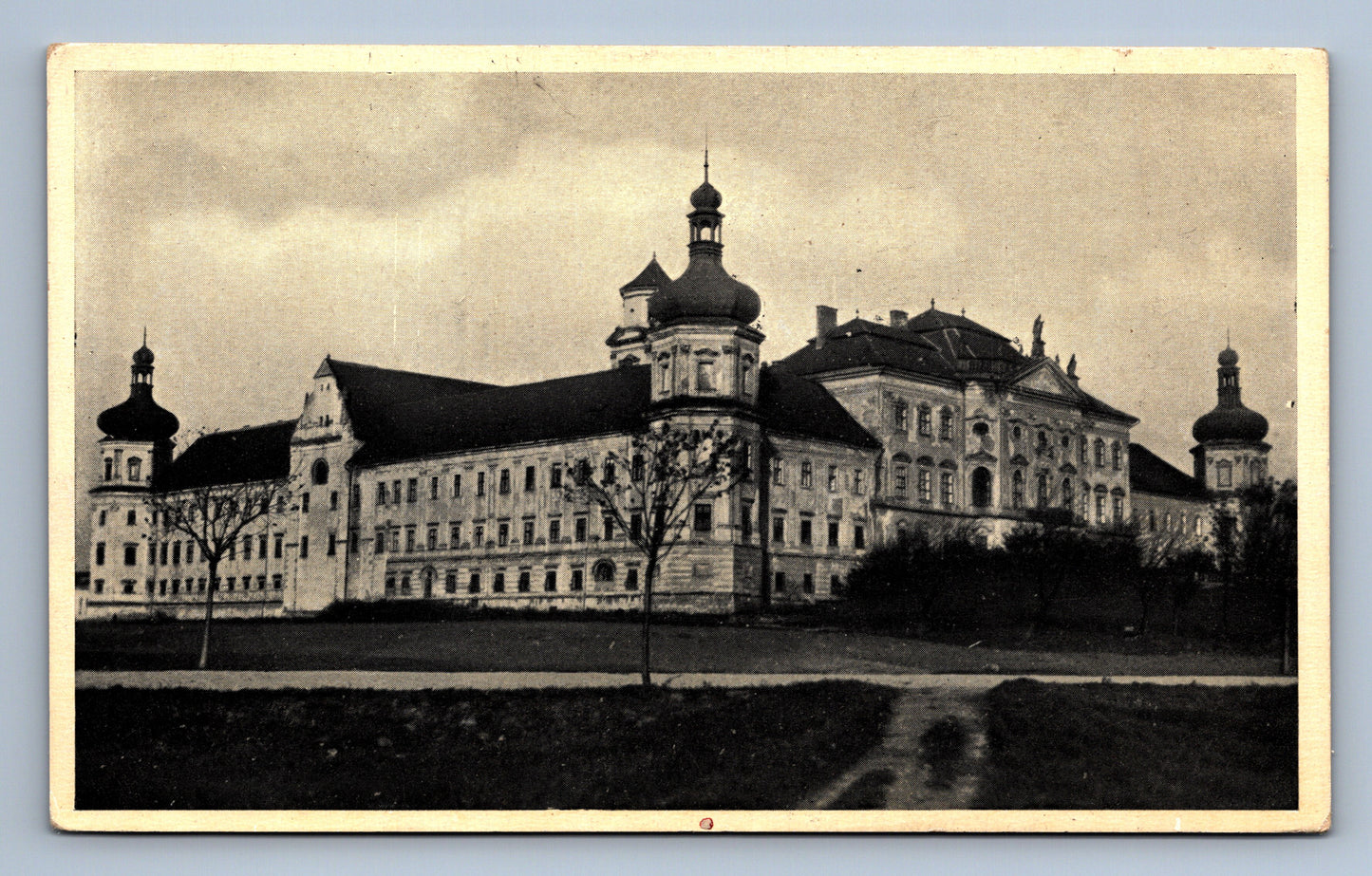 Pohlednice OLOMOUC KLÁŠTER HRADISKO (ST169)