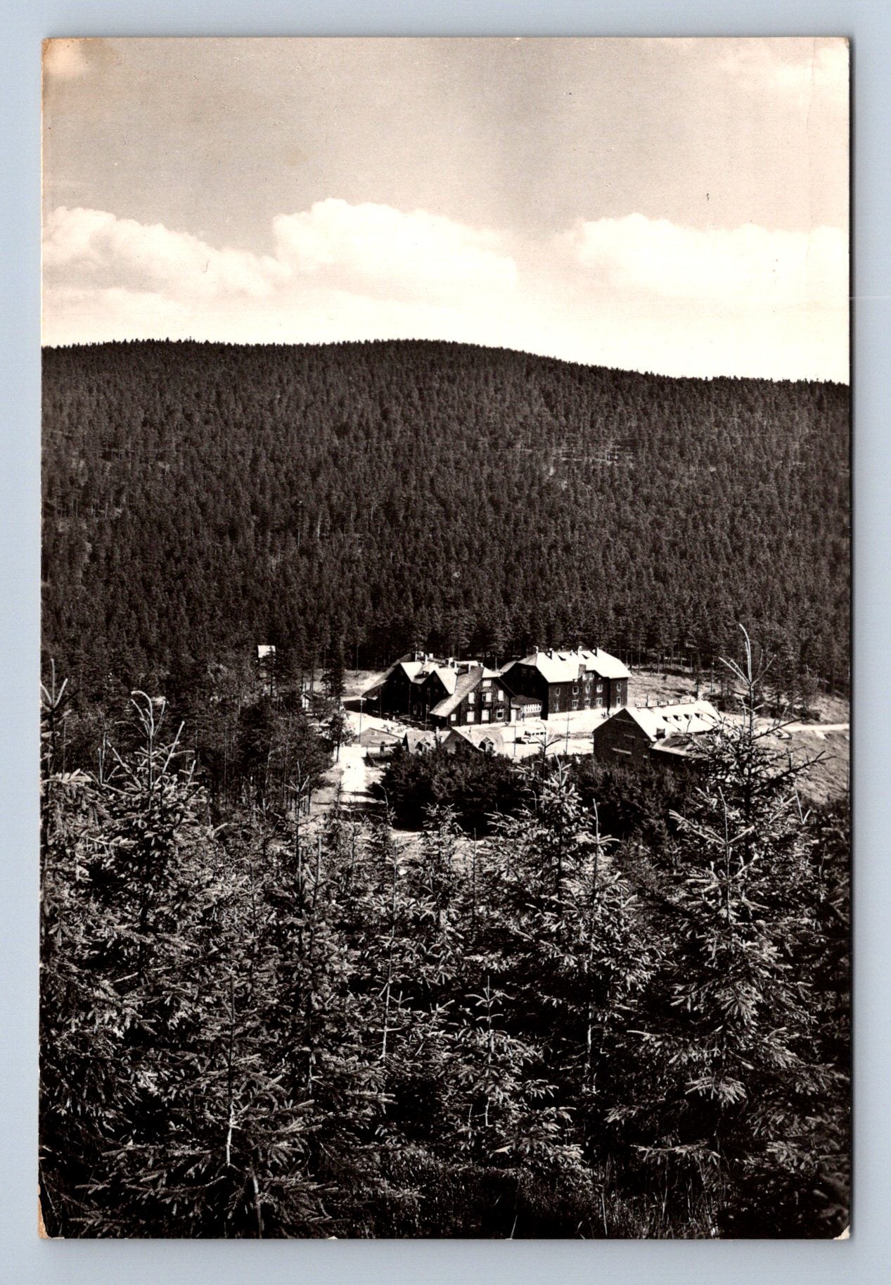 Pohlednice JESENÍKY - chata na Červenohorském sedle - 1010 m (P366)