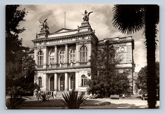 Pohlednice OPAVA - Budova Slezského muzea - Smetanovy sady (P527)