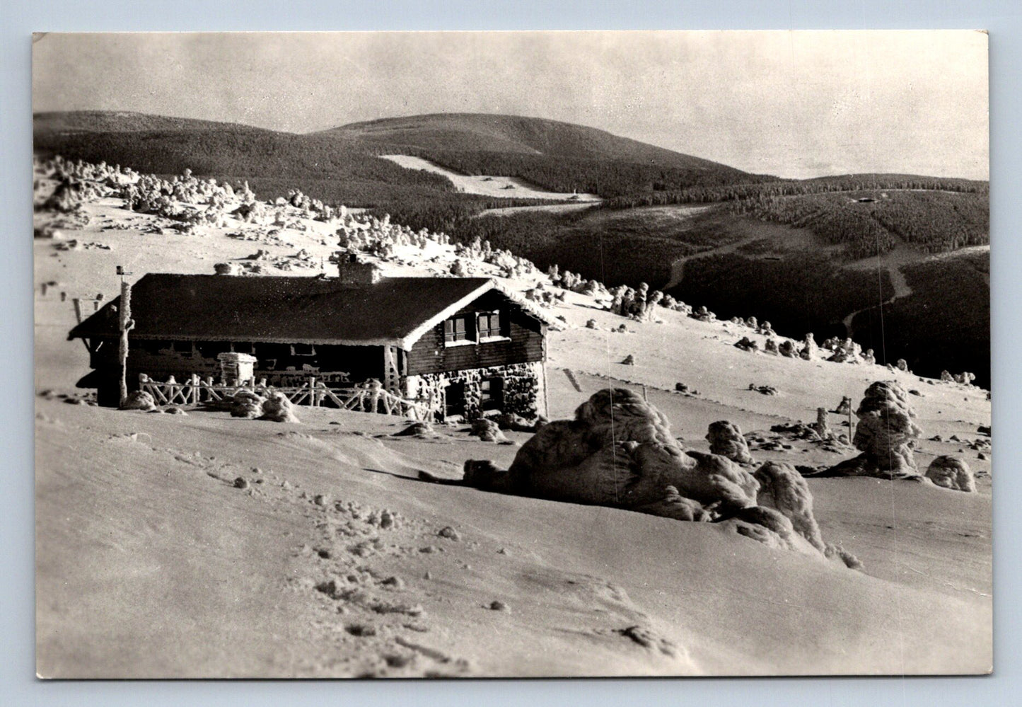 Pohlednice KRKONOŠE - Vrbatova bouda na Krkonoši (P580)