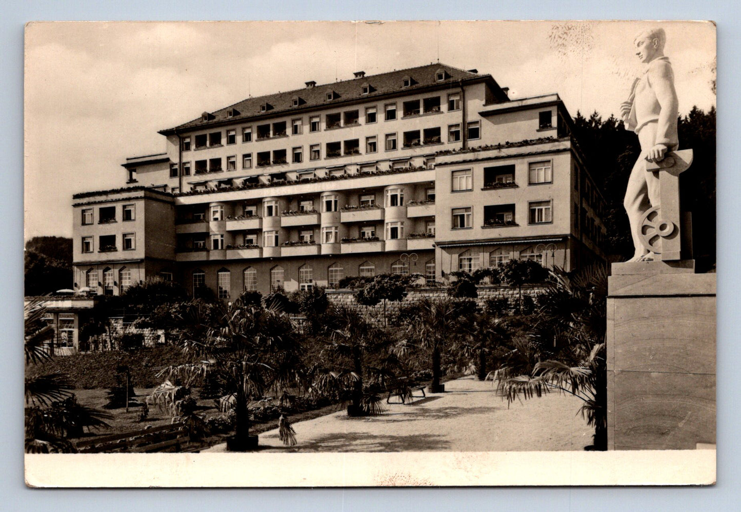 Pohlednice Lázně LUHAČOVICE - Sanatorium (P619)
