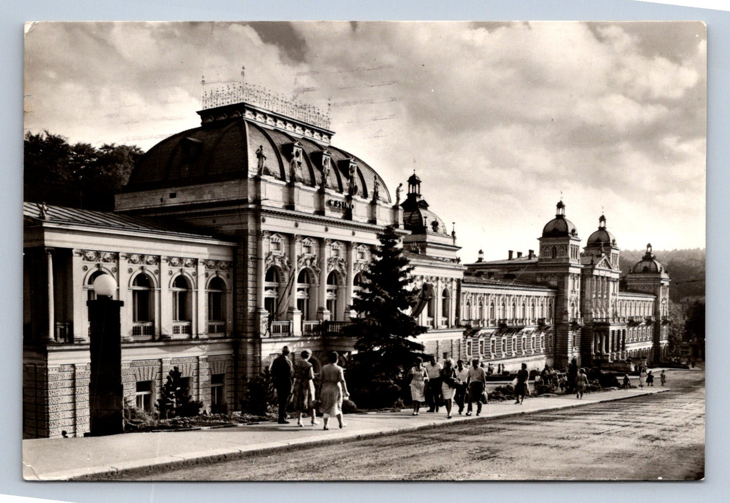 Pohlednice MARIÁNSKÉ LÁZNĚ - Společenský dům (P849)