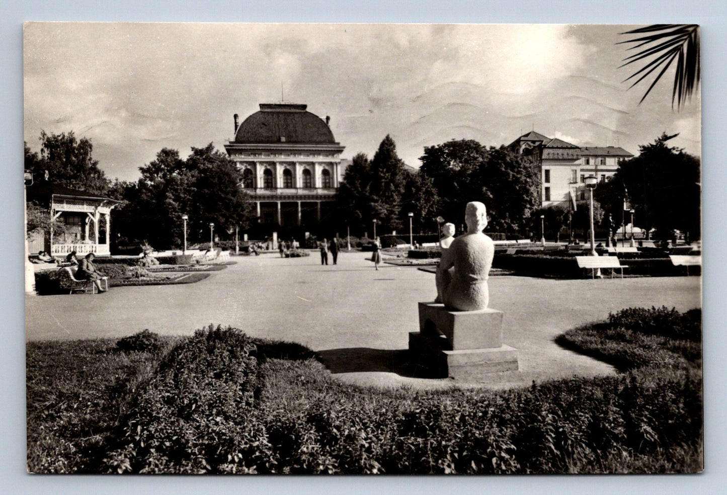 Pohlednice FRANTIŠKOVY LÁZNĚ - Společenský dům (P899)