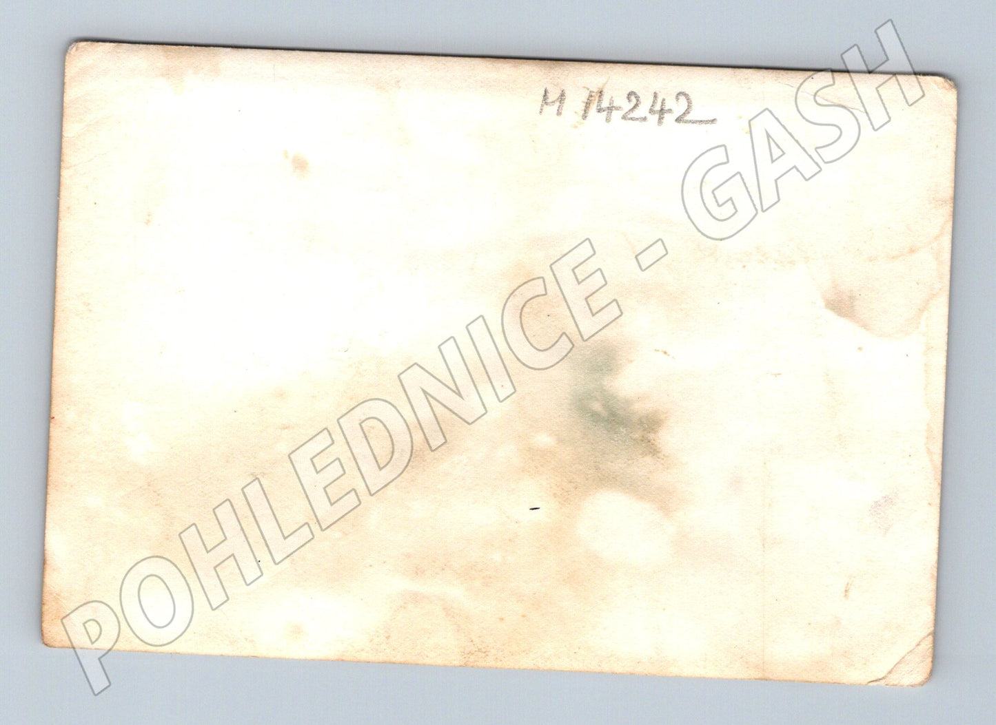 Pohlednice muž v uniformě s lžící – dobové foto (M14242)