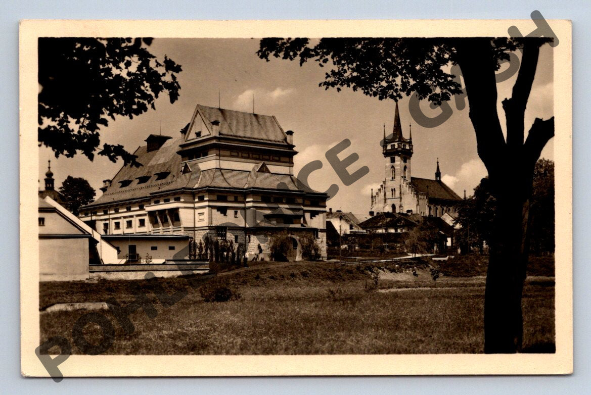 Pohlednice Polička Tylův dům kostel sv Jakuba 1947 (M1758)