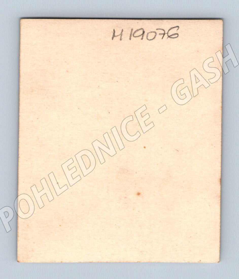 Pohlednice město chodci Československo malý formát do 1950 (M19076)