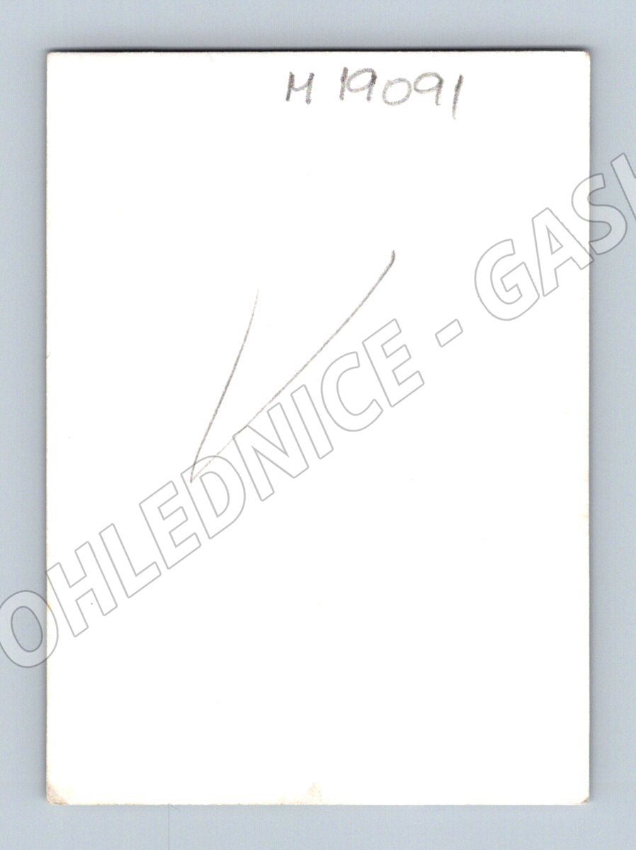 Pohlednice žena na hrazdě 50 60 léta (M19091)