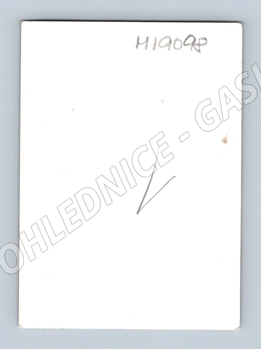 Pohlednice portrét dítěte černobílá (M19098)