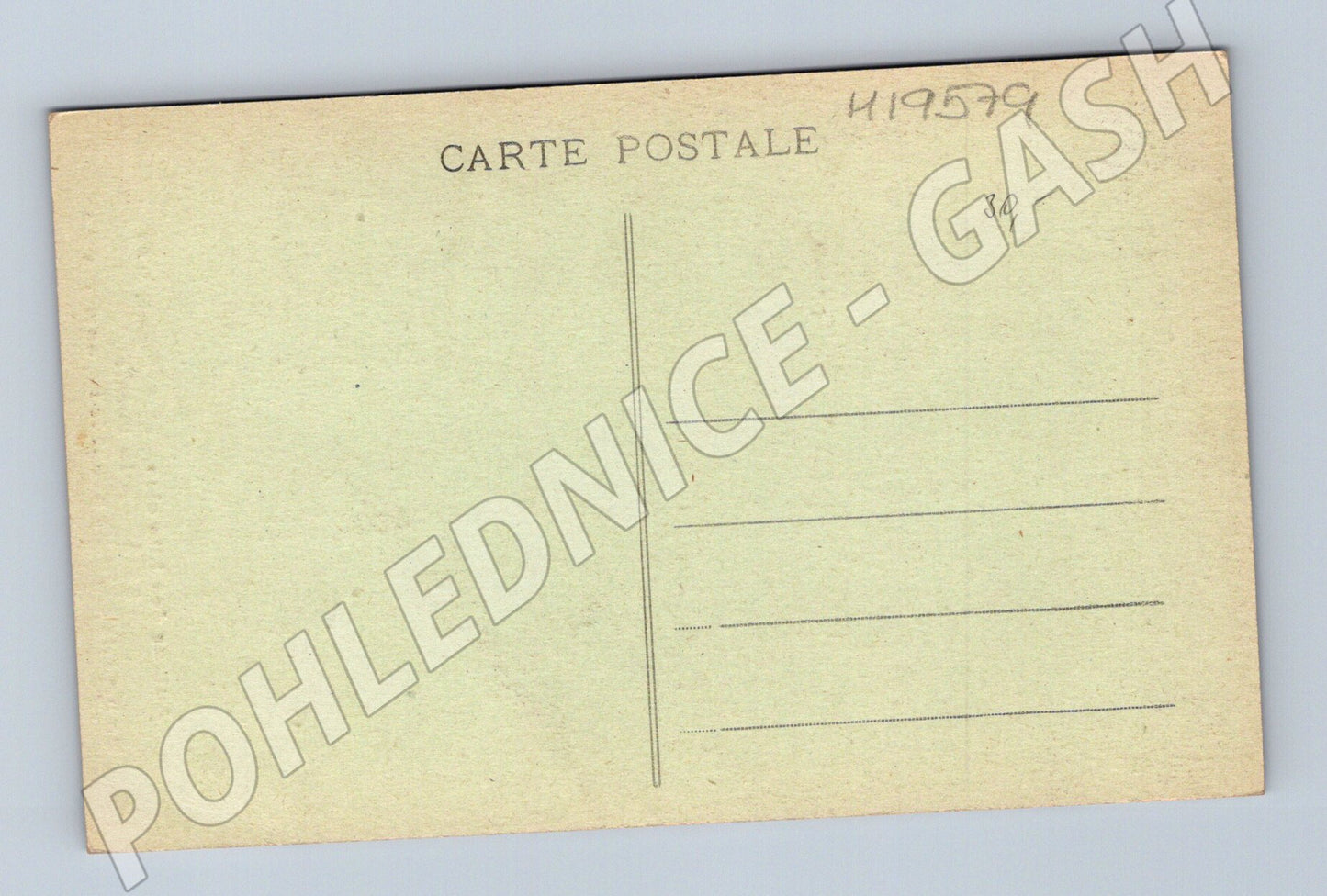 Pohlednice francouzská etnografická ženy v interiéru (M19579)