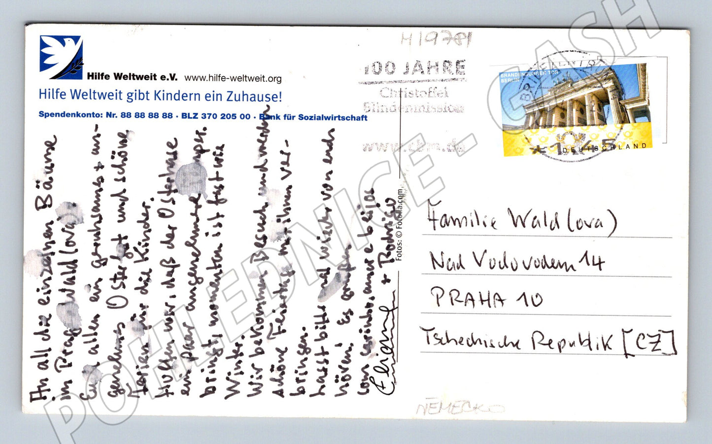 Pohlednice Jarní květiny a beruška Německo ručně psaná (M19781)