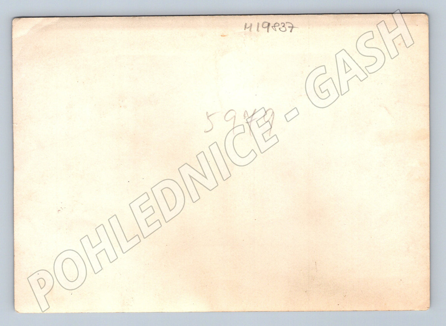 Pohlednice Skupina žen v pracovních oděvech 50. léta (M19837)