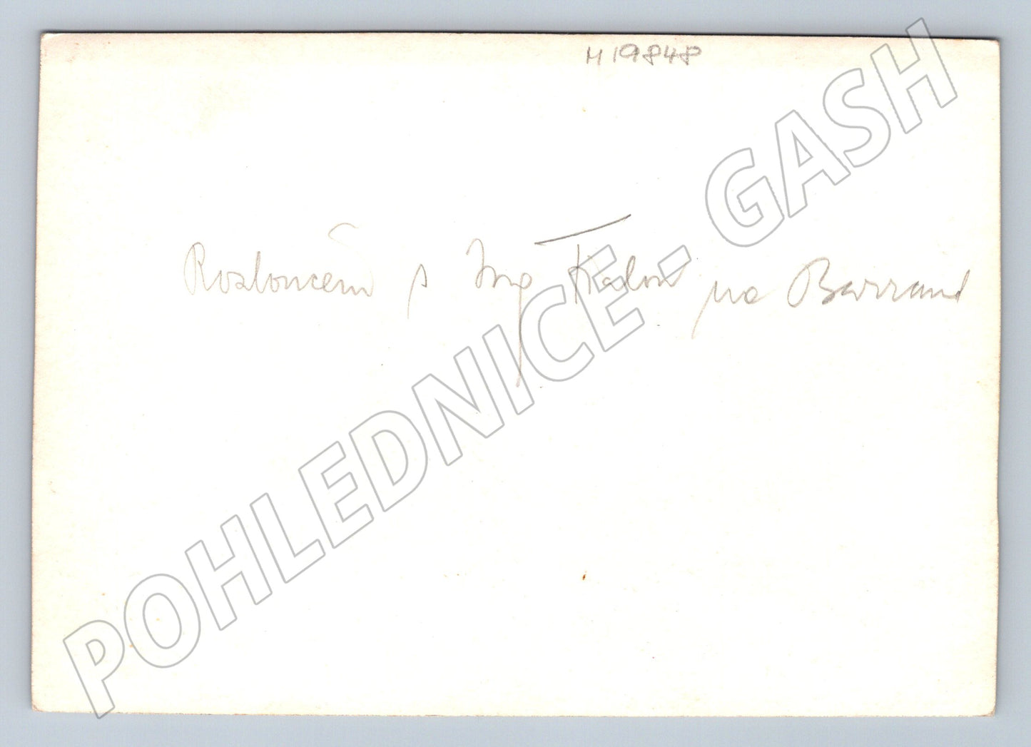 Pohlednice skupina Karmelitská ulice Praha (M19848)