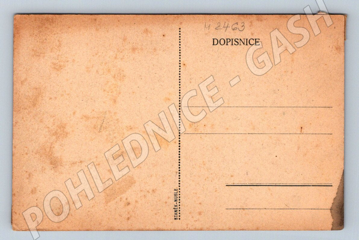 Figures in folk costumes, ethnography, 1st half of the 20th century (M2463)