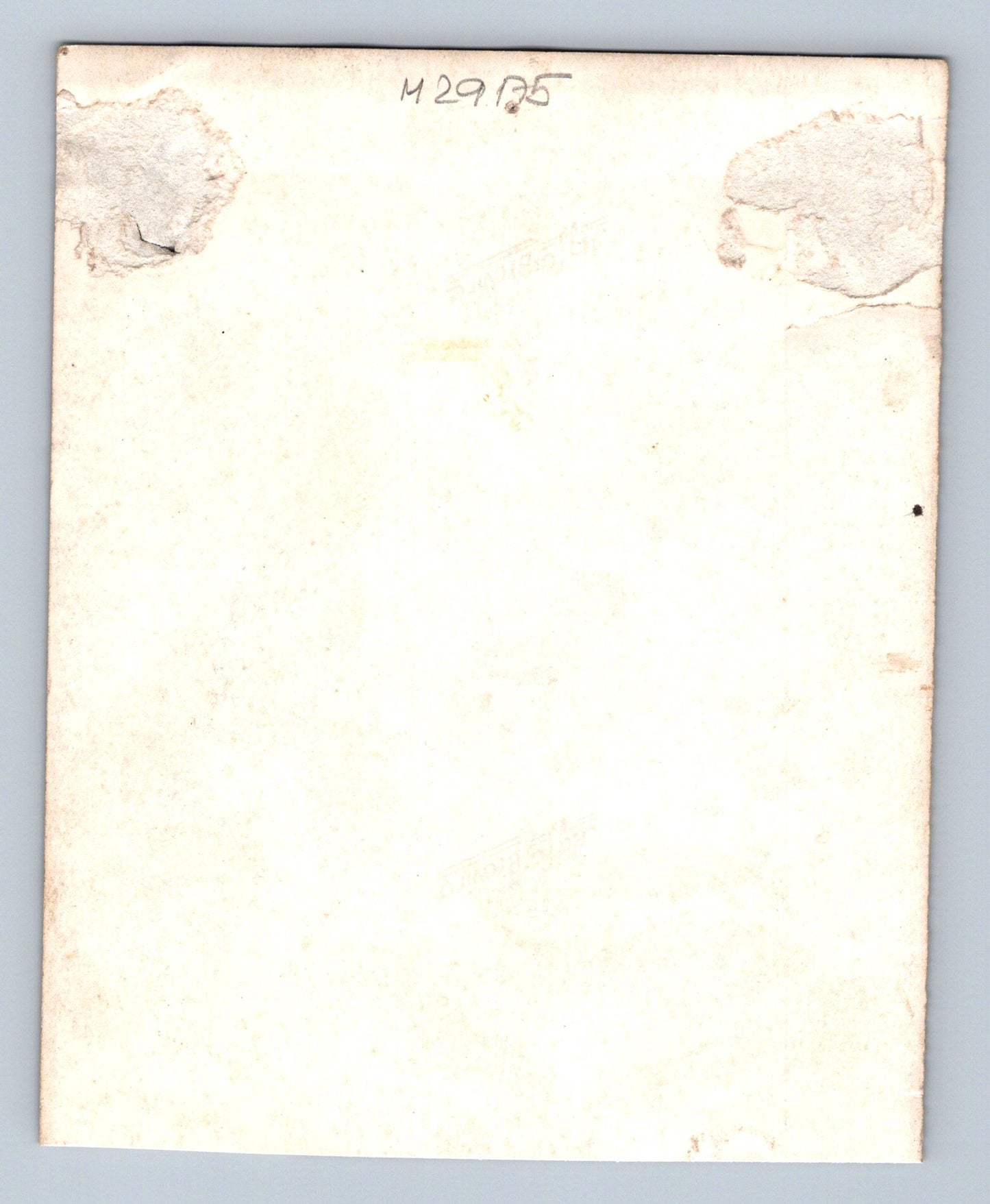 Stará fotografie muži v uniformách v otevřeném vozidle (M29175)