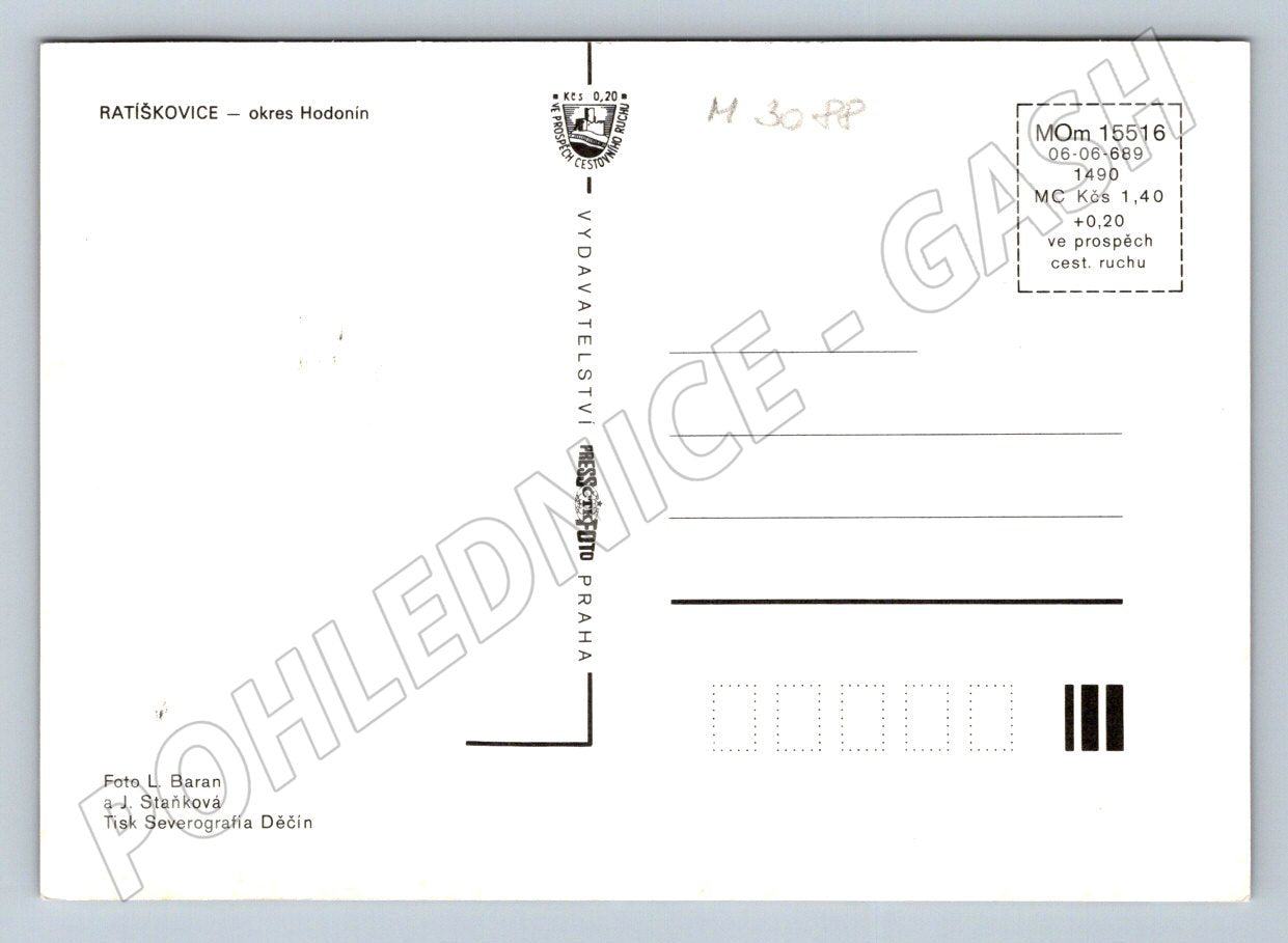 Postcard Ratiskovice folk costumes Hodonín region (M3088)
