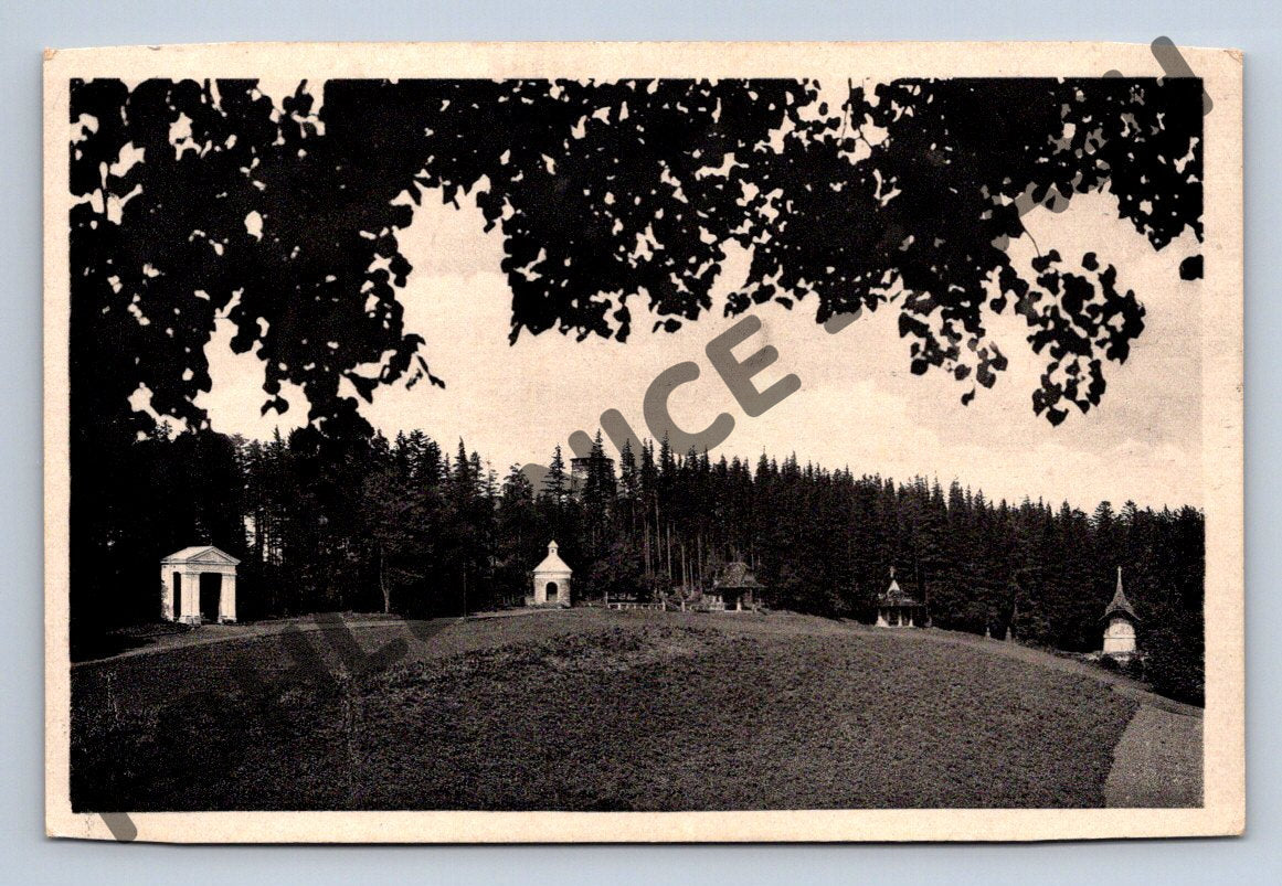 Pohlednice Svatý Hostýn kapličky malý formát do 1950 (M312)