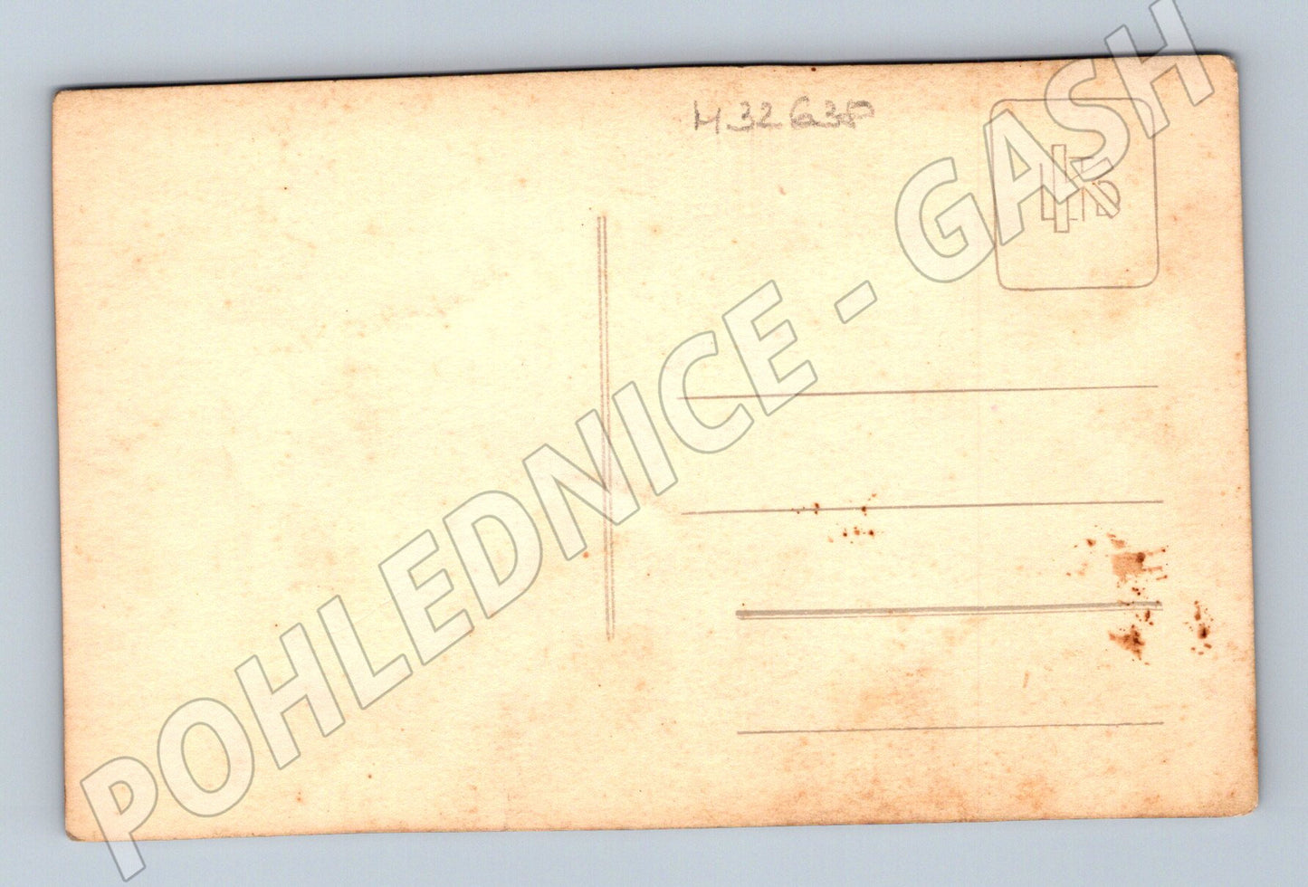 Pohlednice miminko v postýlce (M32638)