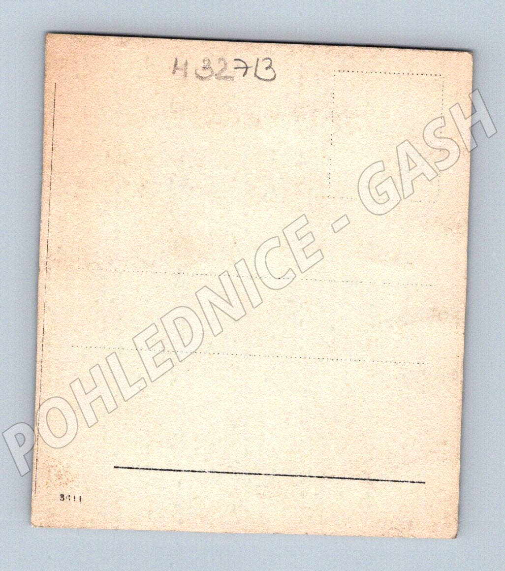 Pohlednice žena u stolu (M32713)