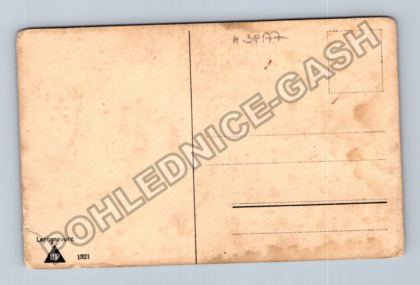 Pohlednice Romantický pár polibek sepia (M38177)