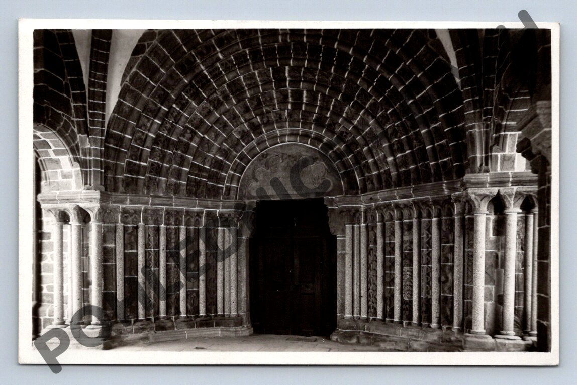 Pohlednice Třebíč bazilika sv Prokopa románský portál 1939 (M388)