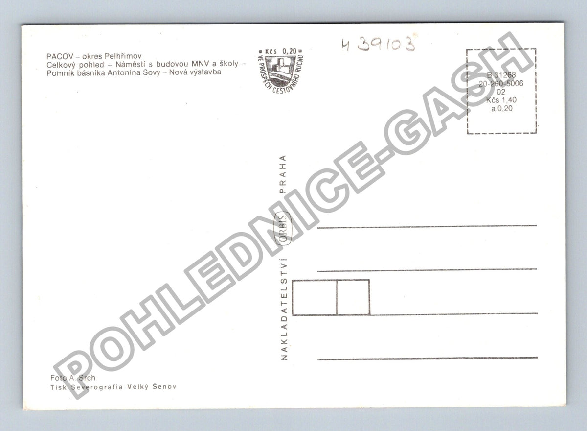 Pohlednice Pacov okres Pelhřimov náměstí pomník Sova (M39103)