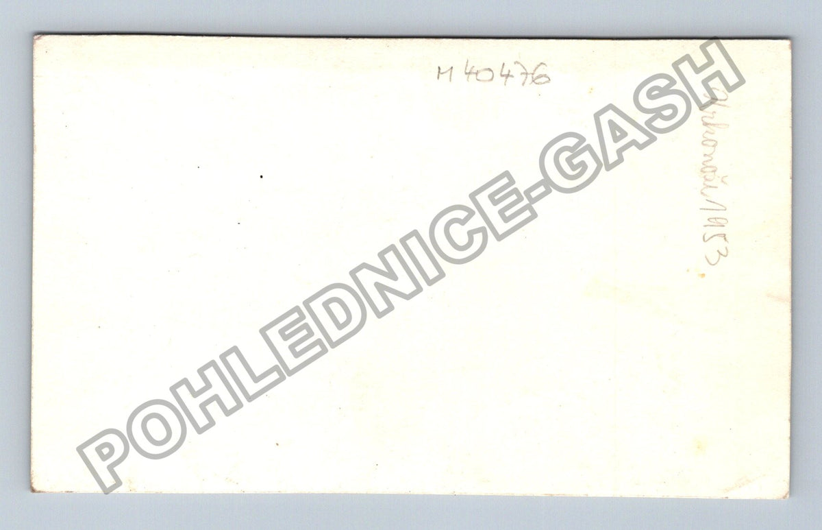 Stará fotografie Muž a žena v dobovém oblečení 1953 (M40476)
