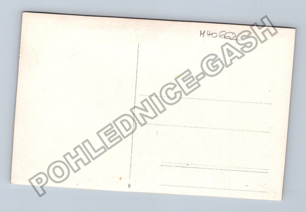 Pohlednice náhrobek ve tvaru otevřené knihy hřbitov (M40662)