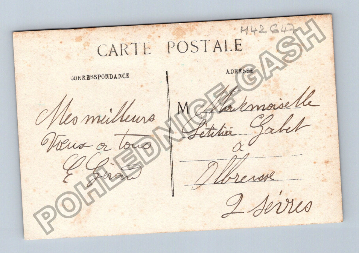 Pohlednice Francie žena s květinami Bonne et Heureuse Année (M42647)